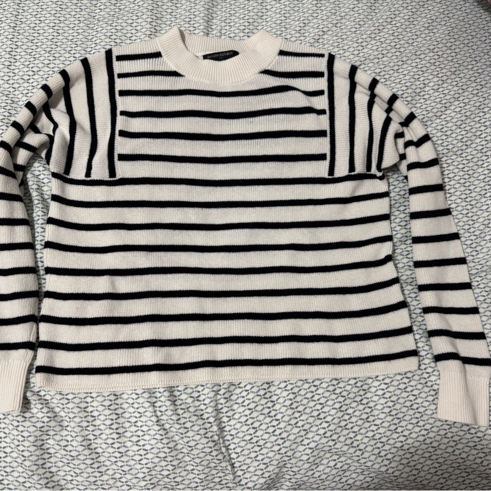 Banana Republic Black and White Striped Sweater